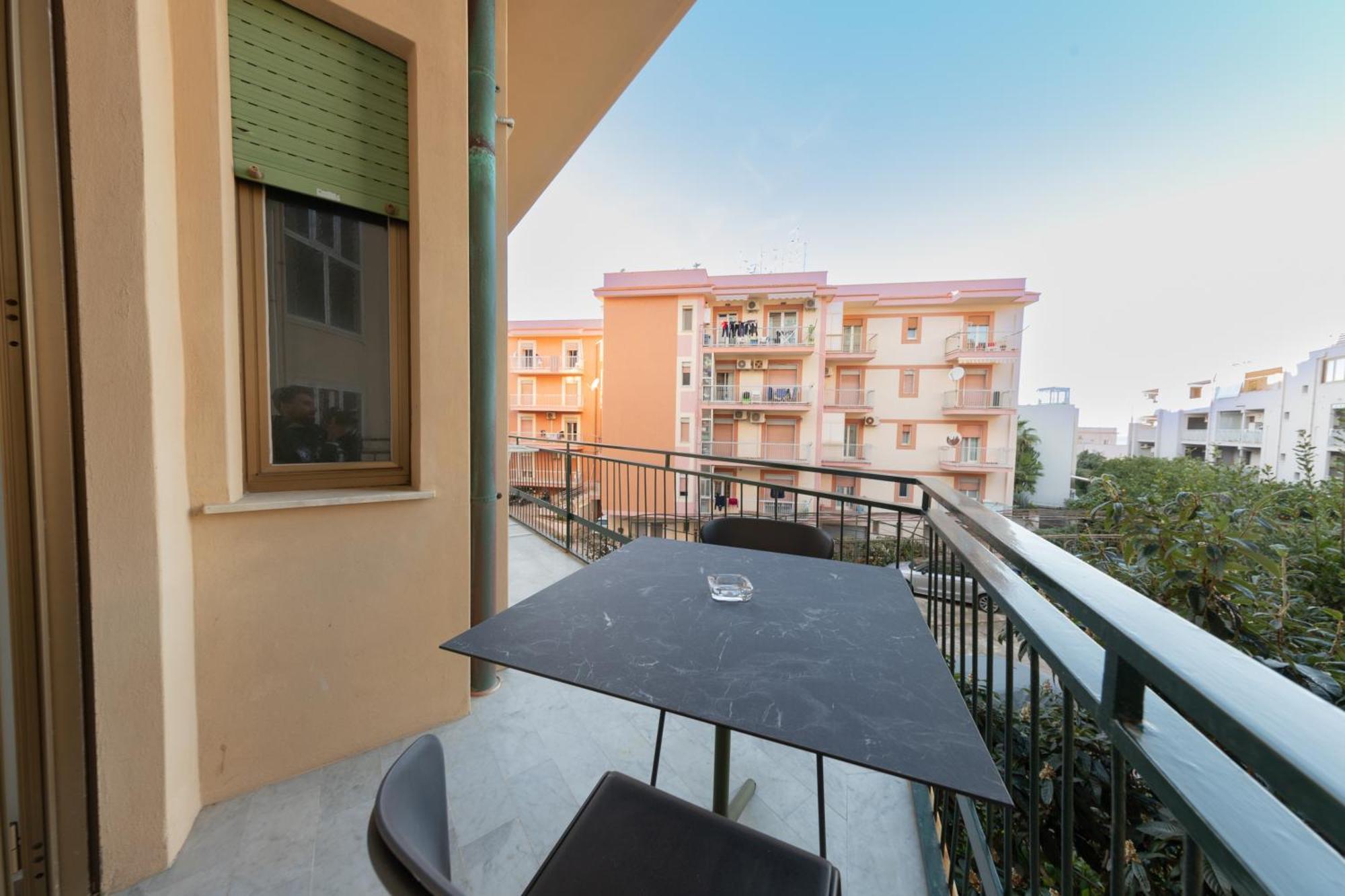 New Sea House Vicino La Spiaggia Del Lungomare Apartment Cefalu Exterior photo