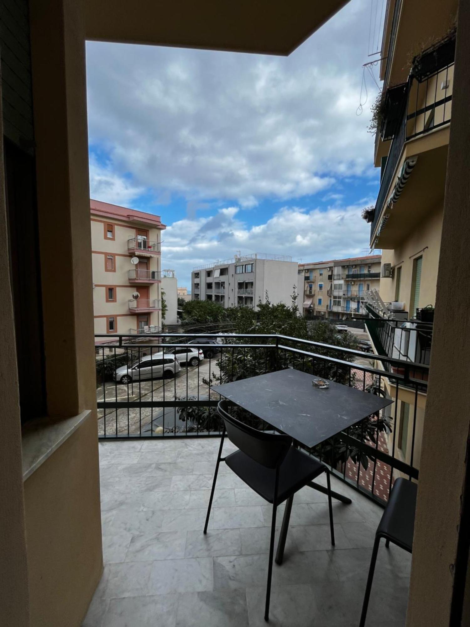 New Sea House Vicino La Spiaggia Del Lungomare Apartment Cefalu Exterior photo